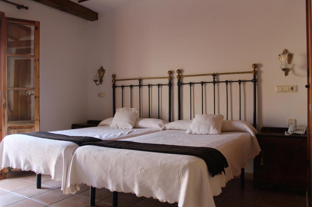 Hotel La Villa Requena Eksteriør bilde