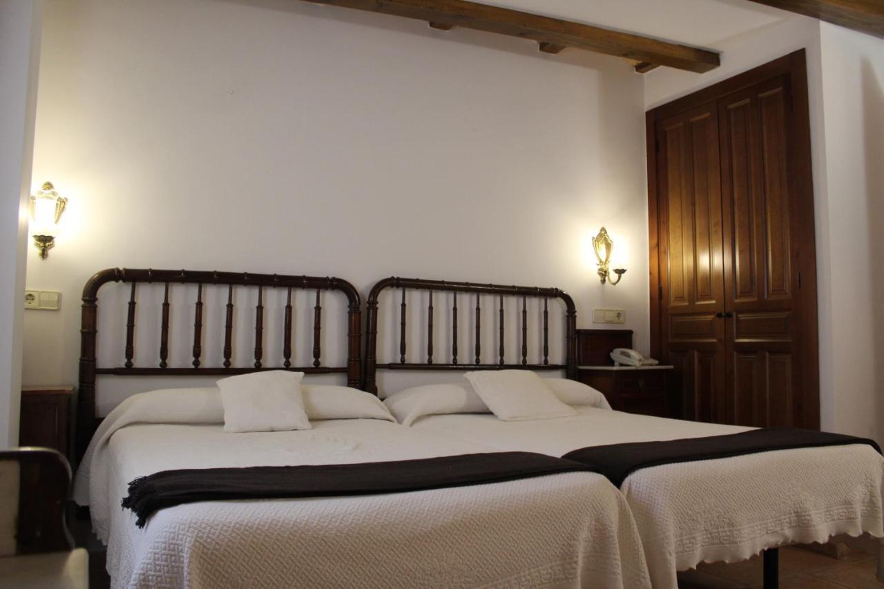 Hotel La Villa Requena Eksteriør bilde