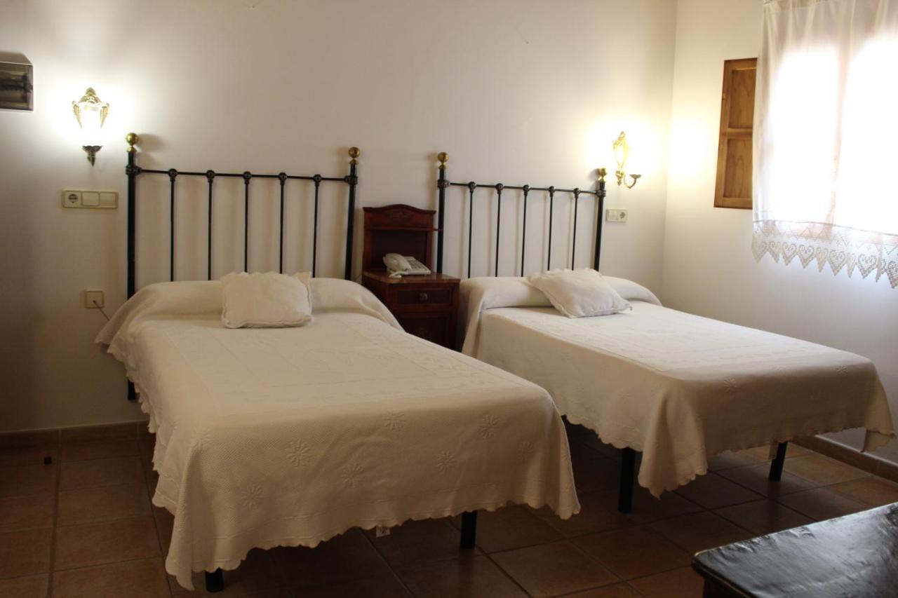 Hotel La Villa Requena Eksteriør bilde